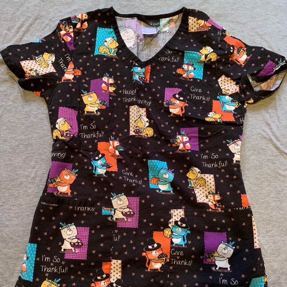 Scrub top